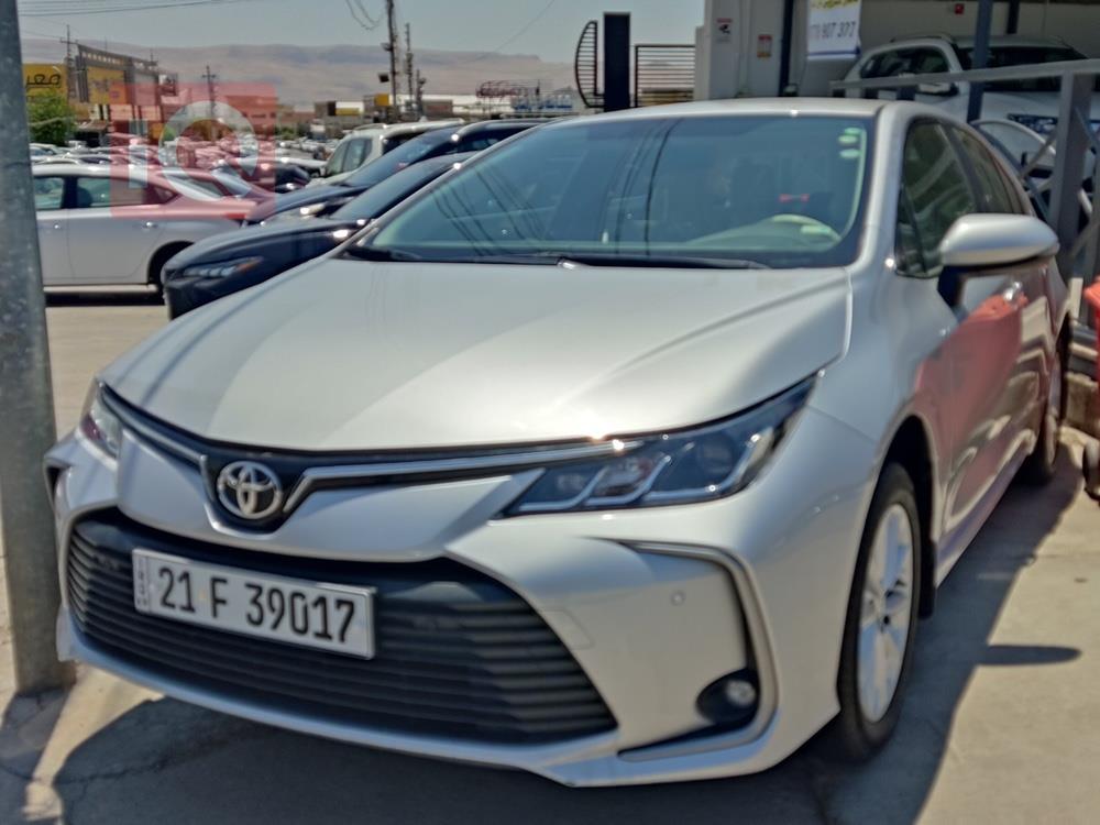 تۆیۆتا کۆرۆلا